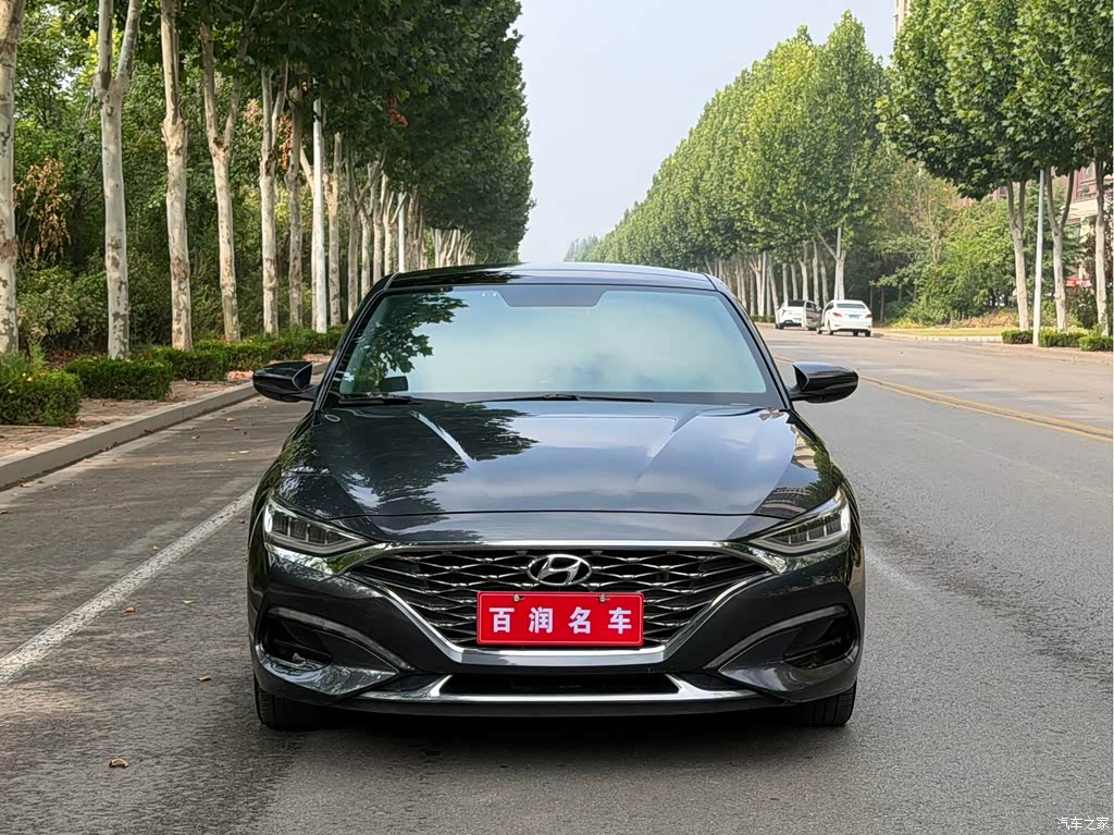 2019 Hyundai Fista 280TGDi Smart Speed Edition China VI, фото 1, лот 11212934
