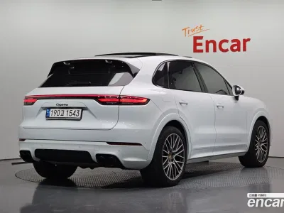2023 Porsche Cayenne 3.0 PLATINUM EDITION, фото 2, лот 10170002