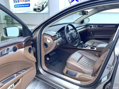 2015 Volkswagen Phaeton Model 3.0L Smart Enjoyment Edition, фото 4, лот 10424103