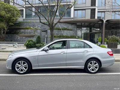 2010 Mercedes-Benz E-Class (Import) E 200 CGI Elegance, фото 3, лот 11082054
