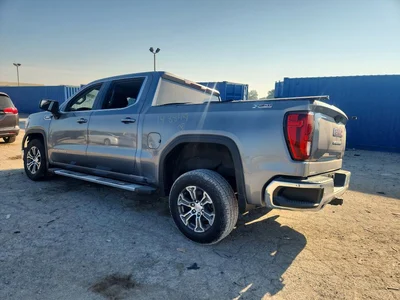 2021 GMC SIERRA K1500 SLE, фото 2, лот 10815464
