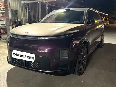 2026 Li Auto Li Xiang L9 Base Model, фото 1, лот 10825968