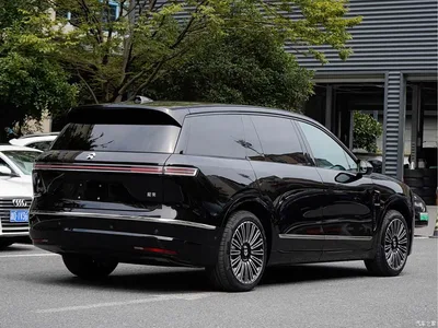 2025 NIO ES8 Model 6-Seat Executive Luxury Edition, фото 4, лот 10954940