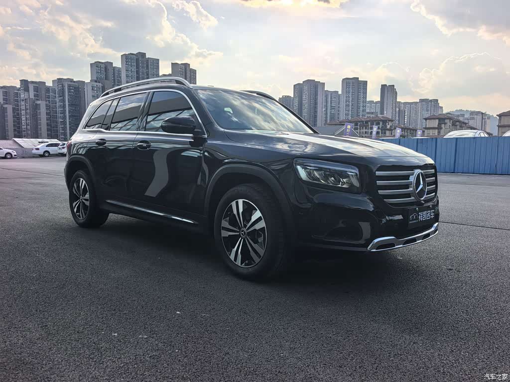 2025 Mercedes-Benz GLB Model GLB 200 Dynamic Edition, фото 2, лот 11219156