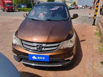 2014 Baojun 730 1.5L Manual Luxury Navigation ESP Edition 7-Seater, фото 2, лот 11164767