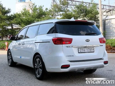 2019 Kia Canival 9-Seater Luxury, фото 3, лот 10258019