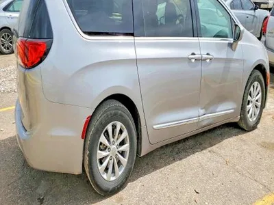 2017 CHRYSLER PACIFICA TOURING L, фото 3, лот 10865143