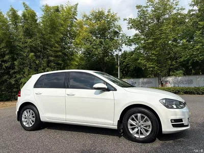 2016 Volkswagen Golf 1.6L Automatic Fashion, фото 2, лот 10442835