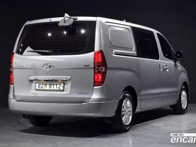 2017 Hyundai Starex 5-Seater VAN, фото 2, лот 10161483