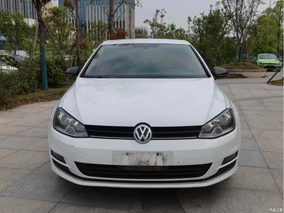 2015 Volkswagen Golf 1.6L Manual Fashion, фото 2, лот 10449896