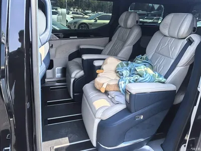 2024 ZEEKR 009 7-Seat Aisle Version 108kWh, фото 4, лот 10305536