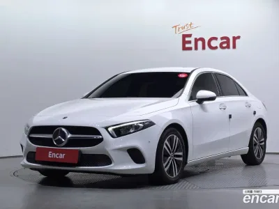 2021 Mercedes-Benz A-Class A220 Sedan, фото 1, лот 10212969