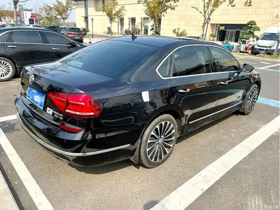 2017 Volkswagen Passat 330TSI DSG Luxury, фото 4, лот 11088945