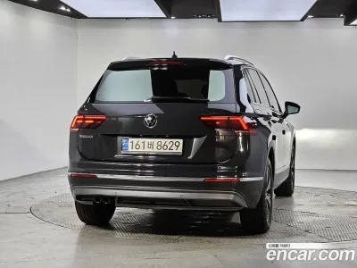 2020 Volkswagen Tiguan 2.0 TDI Prestige, фото 3, лот 10223403