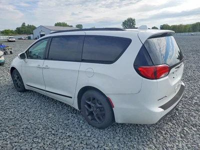 2019 CHRYSLER PACIFICA LIMITED, фото 2, лот 10867934