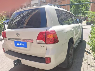 2015 Toyota Land Cruiser (Import) 4.0L V6 Middle East Limited Edition, фото 3, лот 10299557