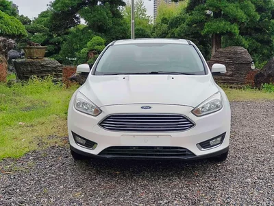 2015 Ford Focus Sedan 1.6L Automatic Trend, фото 2, лот 10295937
