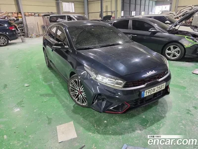 2022 Kia K3 1.6 Turbo GT 5Door, фото 2, лот 10209914