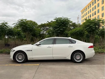 2017 Jaguar XFL 2.0T 240PS Luxury Edition, фото 4, лот 10360404