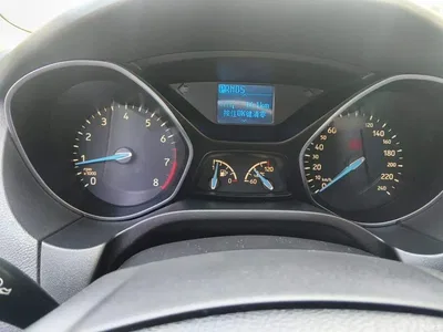 2015 Ford Focus Hatchback 1.6L Automatic Trend, фото 4, лот 10282137
