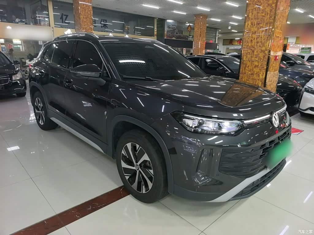 2025 Volkswagen Tayron L 300TSI 2WD Elite, фото 4, лот 11211770