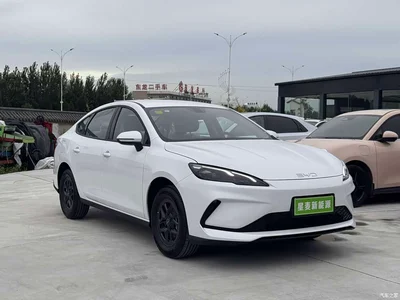 2026 BYD Hai Bao 05 DM-i DM-i 128KM Luxury, фото 3, лот 10272969