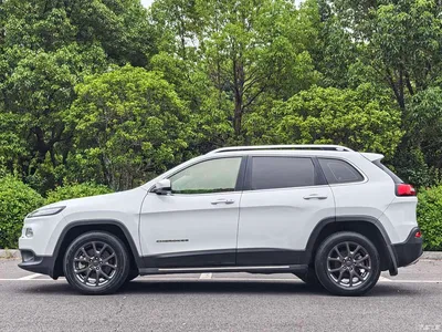 2020 Jeep Cherokee 2.0L 2WD Classic Sport Edition, фото 4, лот 11099019