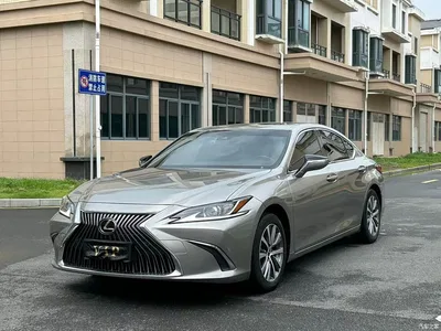 2020 Lexus ES 200 Excellence, фото 1, лот 11408526