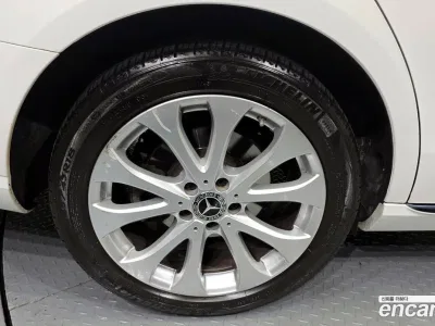 2019 Mercedes-Benz E-Class E220d 4MATIC Exclusive, фото 4, лот 10058042