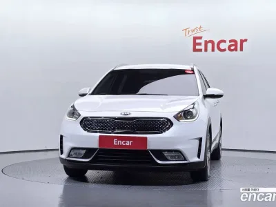 2018 Kia Niro Prestige, фото 3, лот 10815003