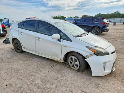 2014 TOYOTA PRIUS THREE, фото 4, лот 10517794