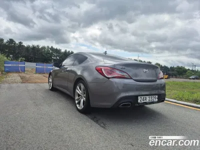2010 Hyundai Genesis 380 GT-R, фото 2, лот 10135790