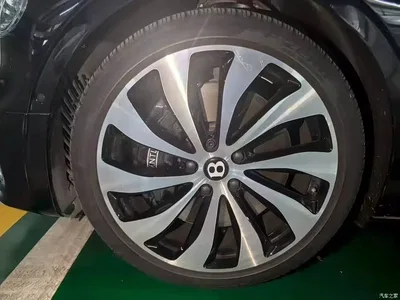2022 Bentley Flying Spur, фото 3, лот 10244379