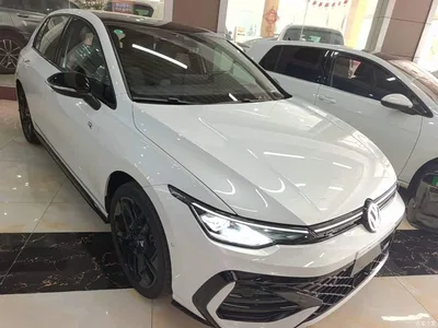 2025 Volkswagen Golf 300TSI R-Line, фото 4, лот 11179584