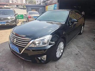 2012 Toyota Crown 2.5L Royal Leather Edition, фото 1, лот 10894351