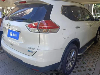 2014 Nissan X-Trail 2.5L CVT Supreme Edition 4WD, фото 3, лот 10342107