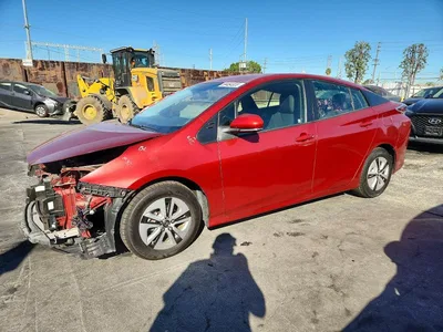2016 TOYOTA PRIUS TWO, фото 1, лот 11578907