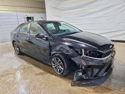 2024 KIA FORTE LXS, фото 4, лот 10783471