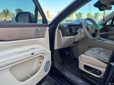 2025 AITO Wenjie AITO M9 Extended Range Ultra 52kWh 6-Seater, фото 4, лот 11569523