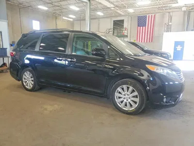 2017 TOYOTA SIENNA XLE 7-PASSENGER, фото 4, лот 10508419