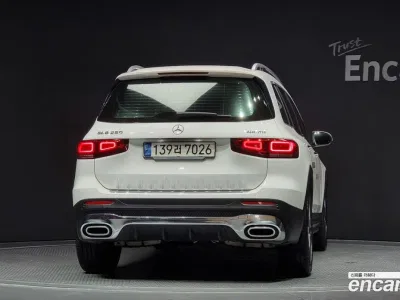 2021 Mercedes-Benz GLB-Class GLB250 4MATIC, фото 4, лот 10165182