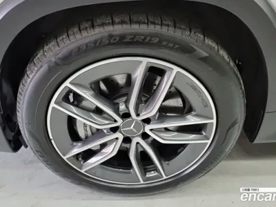 2025 Mercedes-Benz GLB-Class AMG GLB35 4MATIC, фото 4, лот 10059770