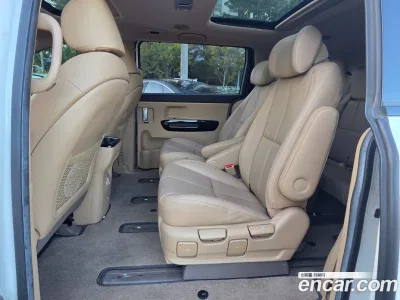 2018 Kia Canival 7-seater Limousine, фото 4, лот 10344401