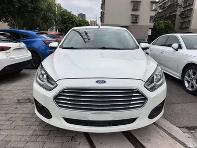 2015 Ford Escort 1.5L Automatic Comfort, фото 3, лот 10298322