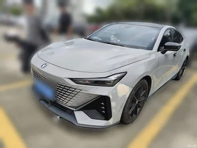 2023 Changan UNI-V 1.5T Luxury Edition, фото 2, лот 10255677