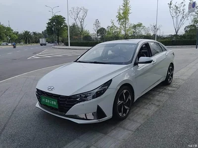 2022 Hyundai Elantra 1.5L CVT GLX Elite Edition, фото 2, лот 10375193