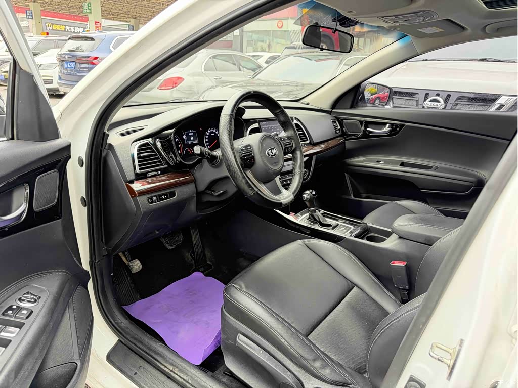 2014 Kia K4 1.8L Automatic GLS, фото 4, лот 10332386
