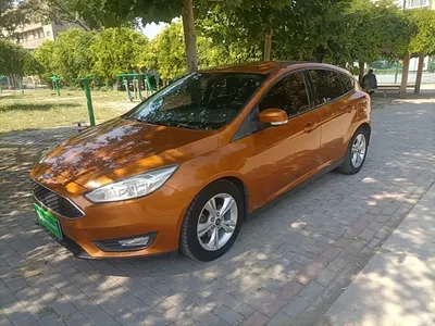 2015 Ford Focus Hatchback 1.6L Automatic Comfort, фото 1, лот 10479148