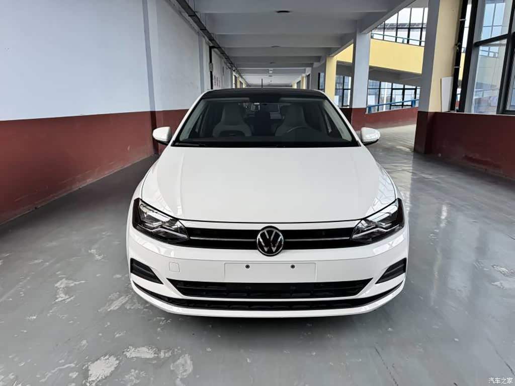 2021 Volkswagen Polo Plus 1.5L Automatic Colorful Tech Edition, фото 2, лот 11219012