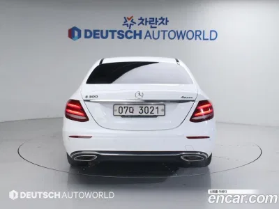 2017 Mercedes-Benz E-Class E300 4MATIC Avnatgarde, фото 3, лот 10062968